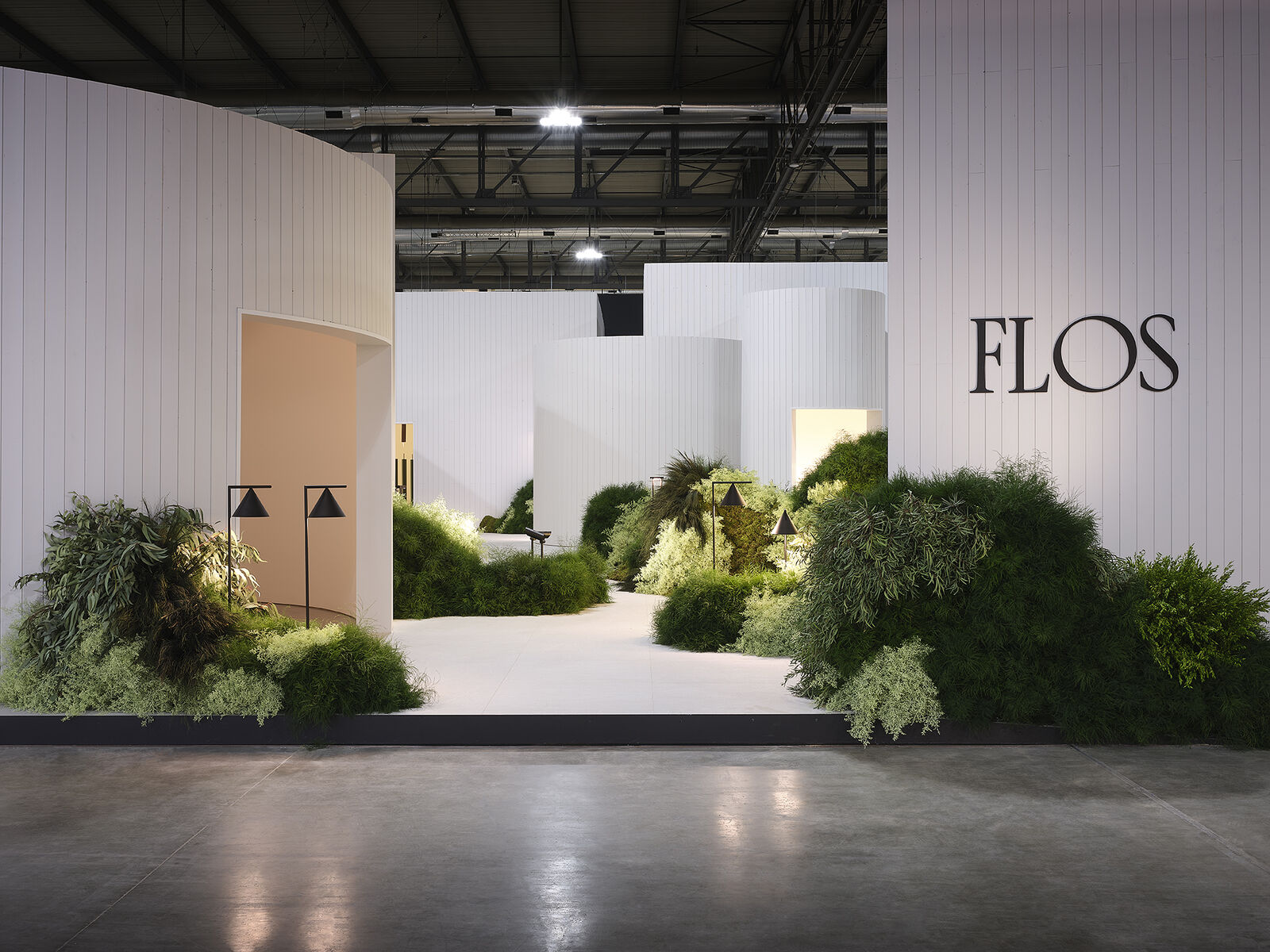 1_Flos_MDW_stand_2023 29